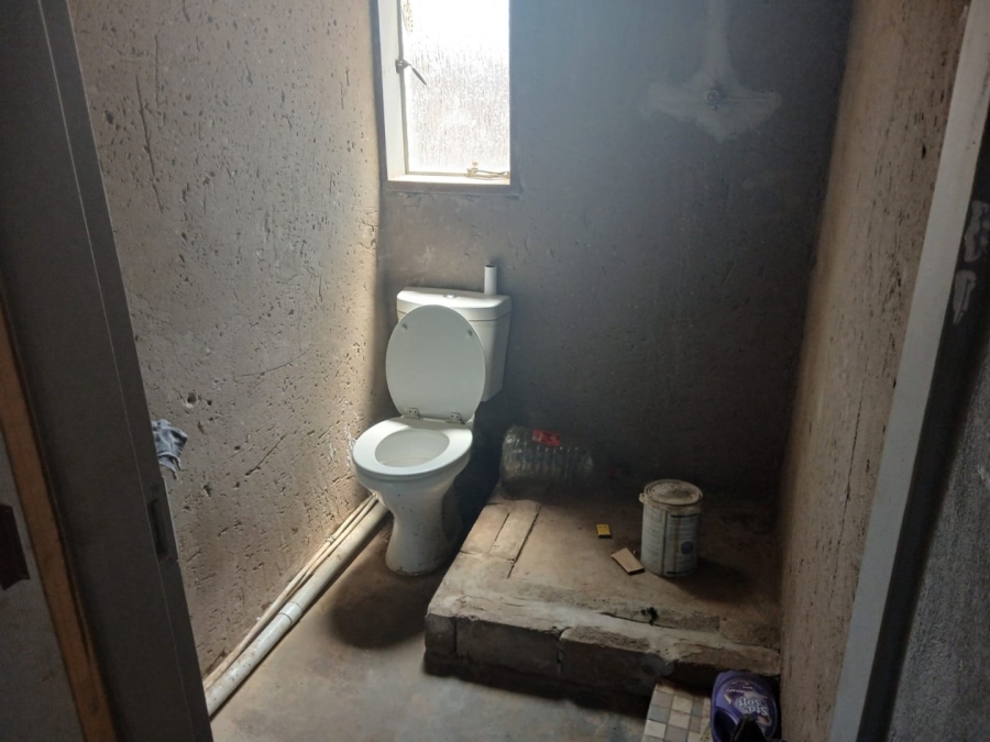 2 Bedroom Property for Sale in Sejake Free State
